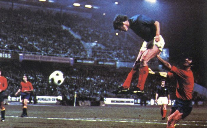 Las mil y una anécdotas del Mundial de México'86: los 'vis a vis' con las mujeres, el Bisolvón y los spaguettis que Lobo Carrasco tiró en la mesa del presidente