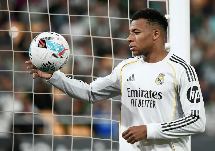 Mbappé sufre una lesión muscular, tiene complicado llegar al clásico y Militao estará cinco meses de baja