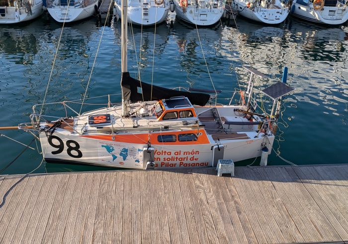 Pilar Pasanau, la primera española en dar la vuelta al mundo en vela en solitario: "Tenía alucinaciones, oía voces en mitad del océano"