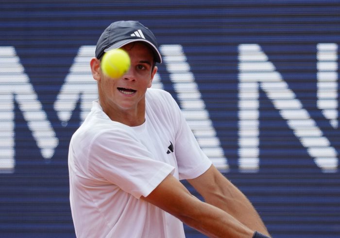 Rafa Jódar cae con honores ante Fils en el Godó y promete un futuro magnífico