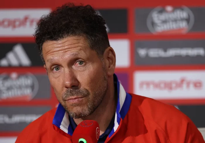 Simeone: "El martes jugamos Champions y fue muy bonito, pero ahora volvemos a la tierra"