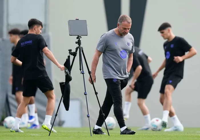 El Barça, con Raphinha y Bernal para acercarse aún más al título