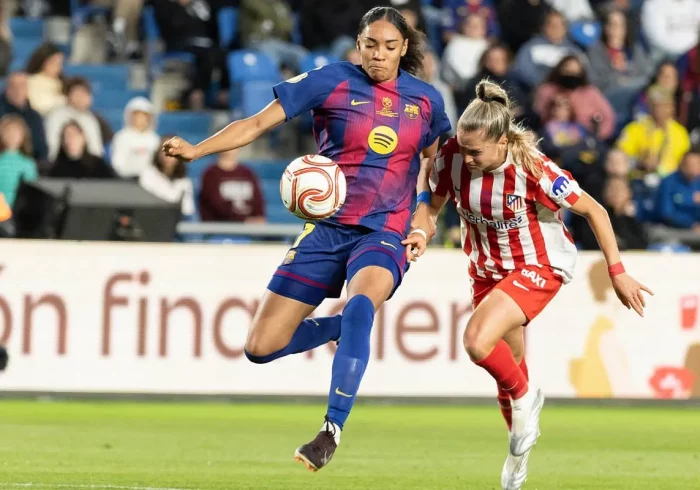 El Barça suma la duodécima Copa de la Reina con un triunfo ante el Atlético (3-1)