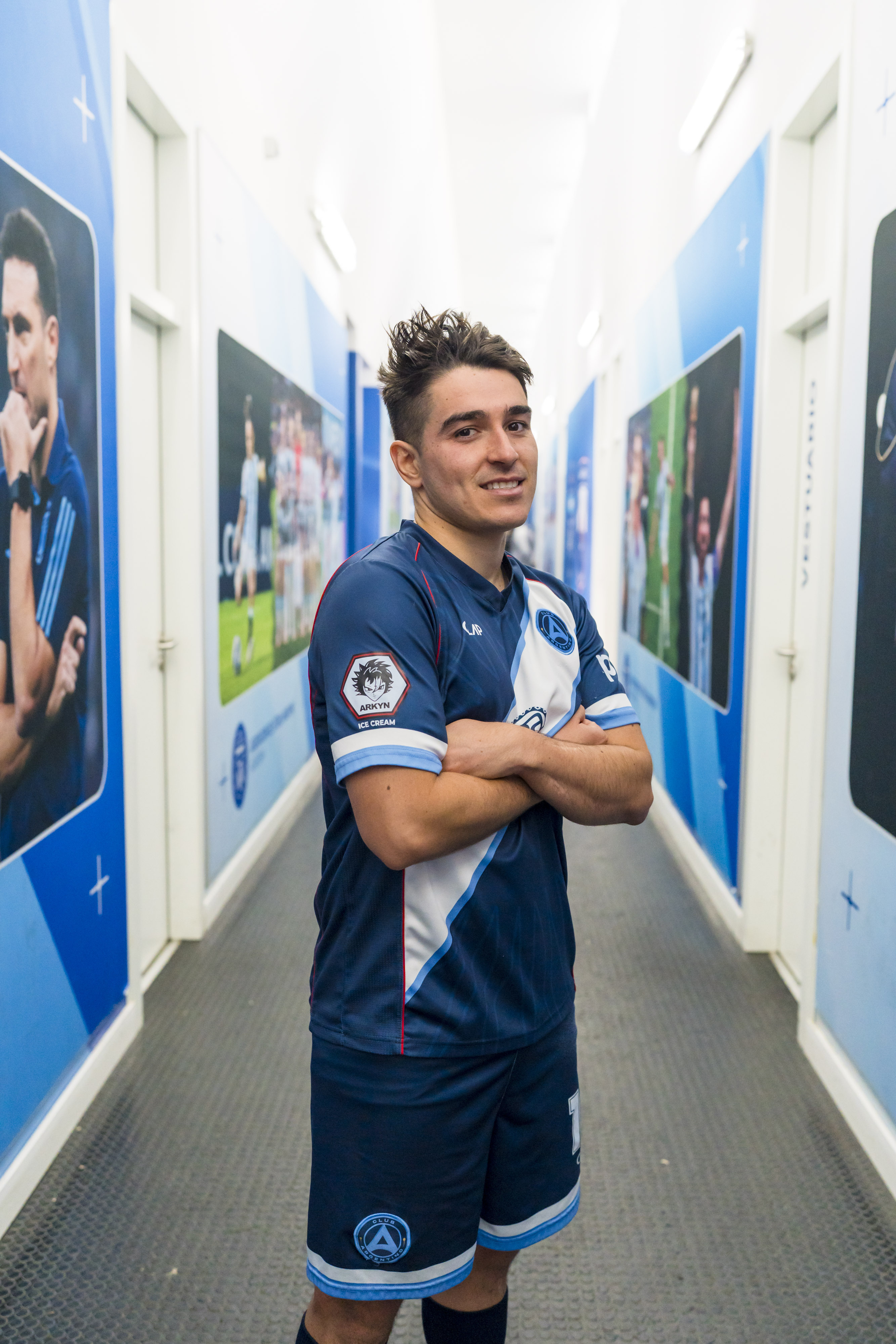 Rafael Álvarez, uno de los hermanos de Julián, lleva la 10 del Club Argentino.