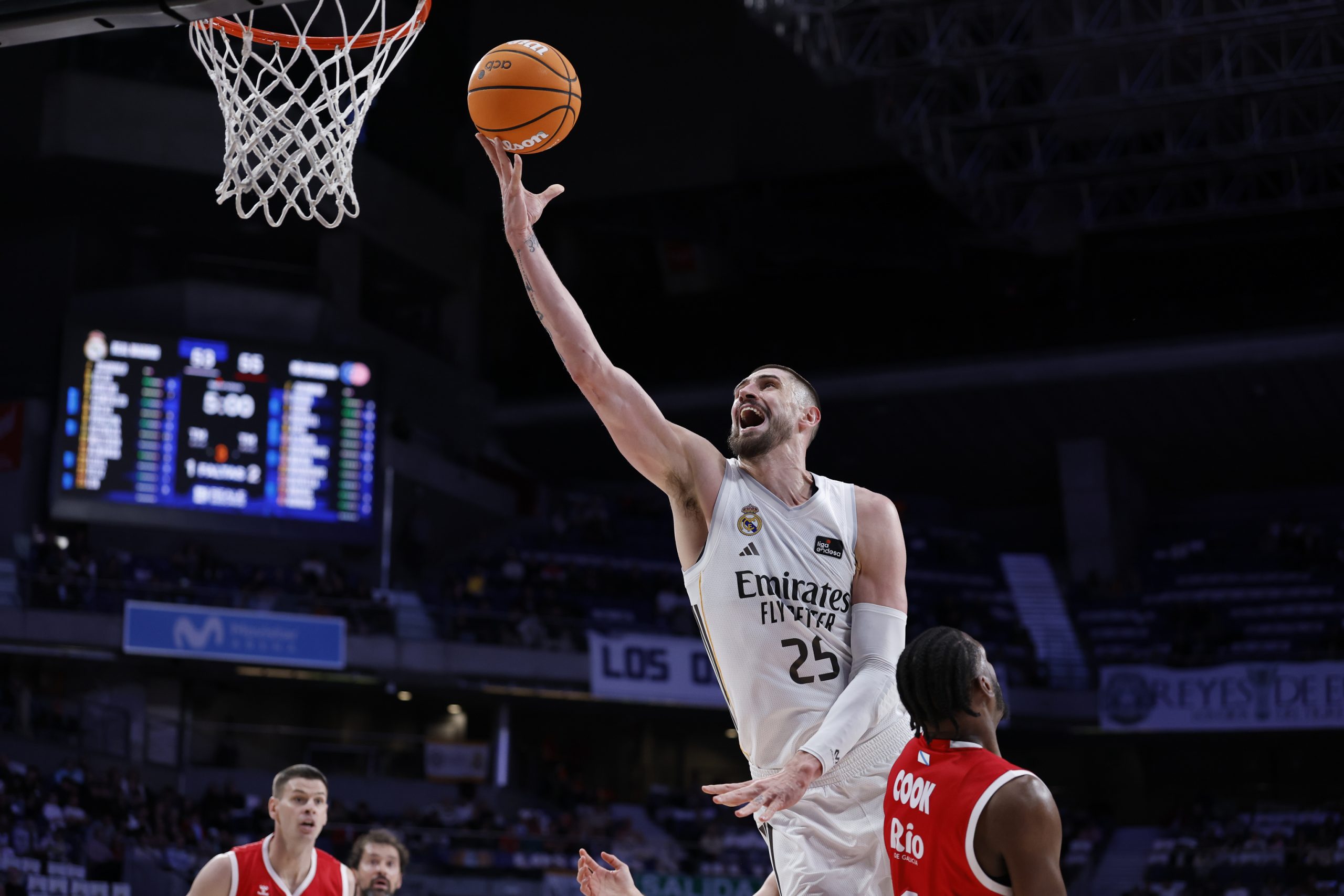 El Real Madrid se refuerza con el gigante turco Yurtseven ante las lesiones de Tavares y Len