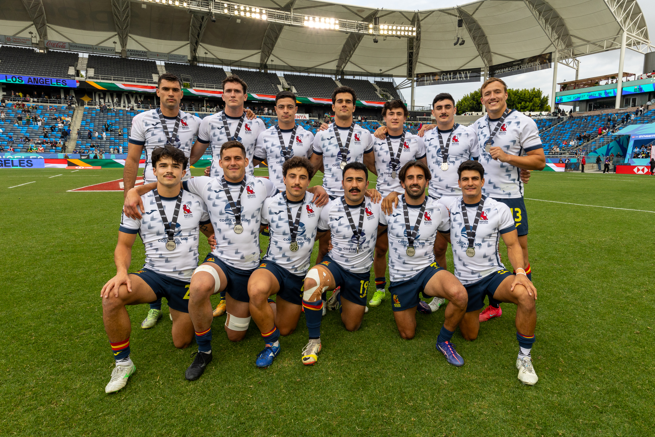 La selección masculina de rugby a siete, tras la final de las Series Mundiales