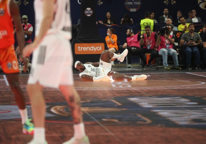 Scariolo, de los pitos a su primera final de Euroliga: "Para esto he venido"