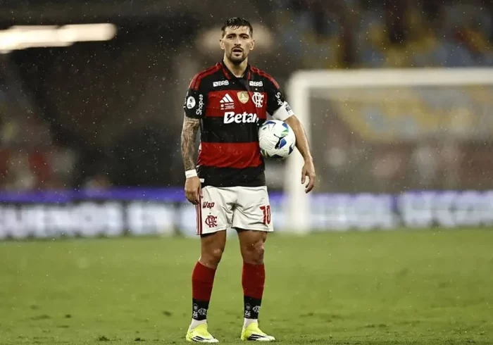 De Arrascaeta se lesiona en Uruguay, rival de España, y peligra su presencia en el Mundial