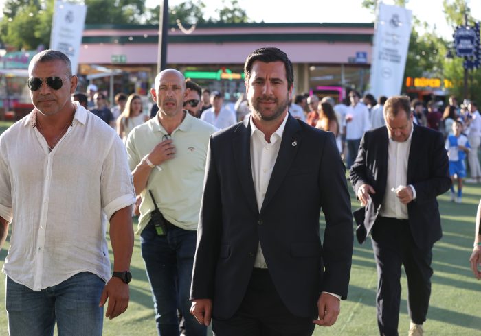 Ese "niño con acento mexicano" que se convirtió en Enrique Riquelme, la alternativa a Florentino: "El Real Madrid no se vende"