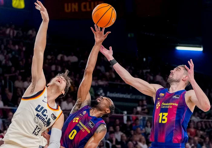 UCAM Murcia asalta el Palau y recupera el factor pista